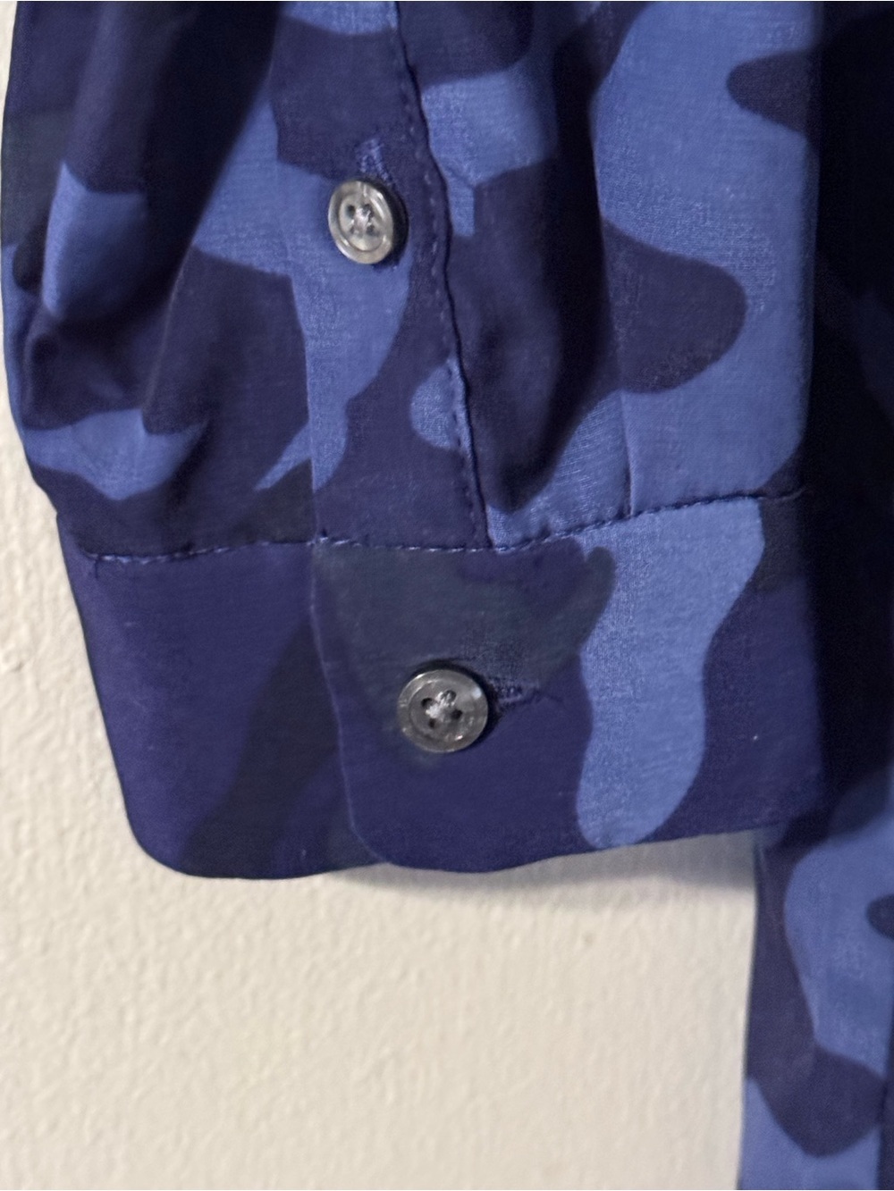 Women’s Gap Blue Camouflage Long-Sleeve Shirt dress - Picture 3 of 9